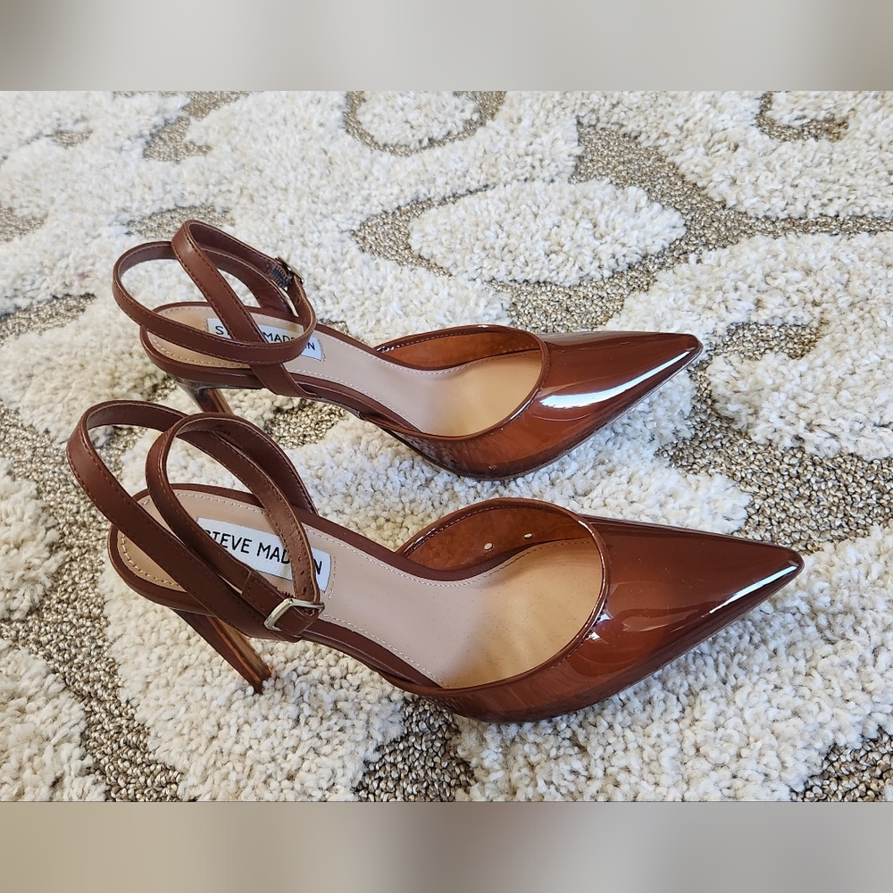 Steve Madden Slightly CThru Cognac Colored Stiletto Ankle Strap. GREAT CONDITION